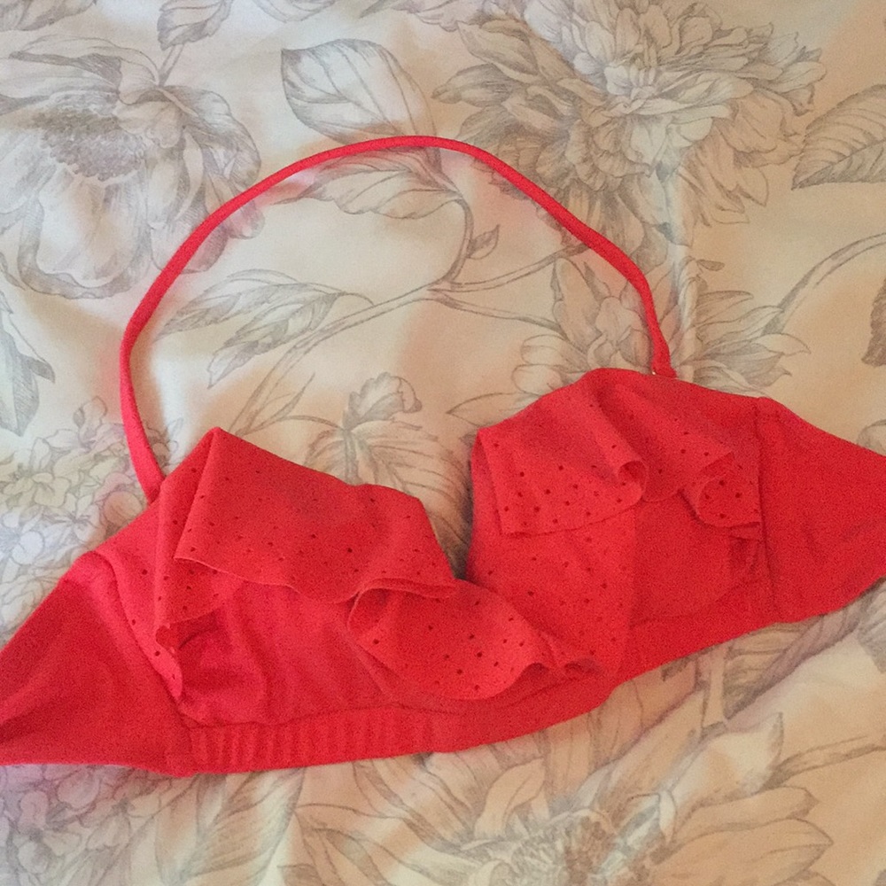 Bright Pink Bikini Top! 👙